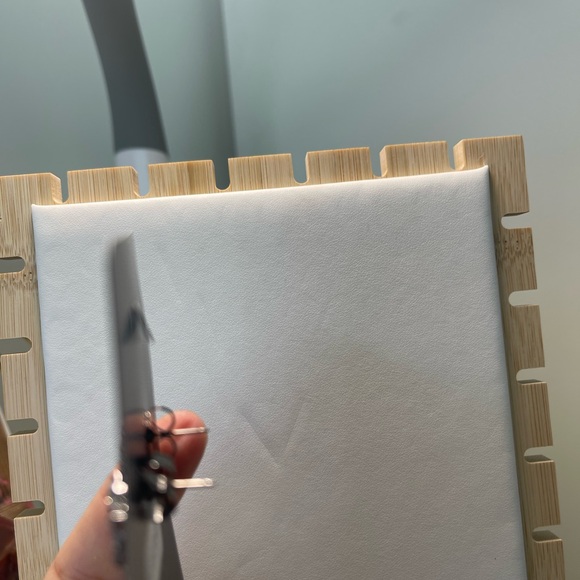 TOVA Bow earrings - Picture 4 of 4